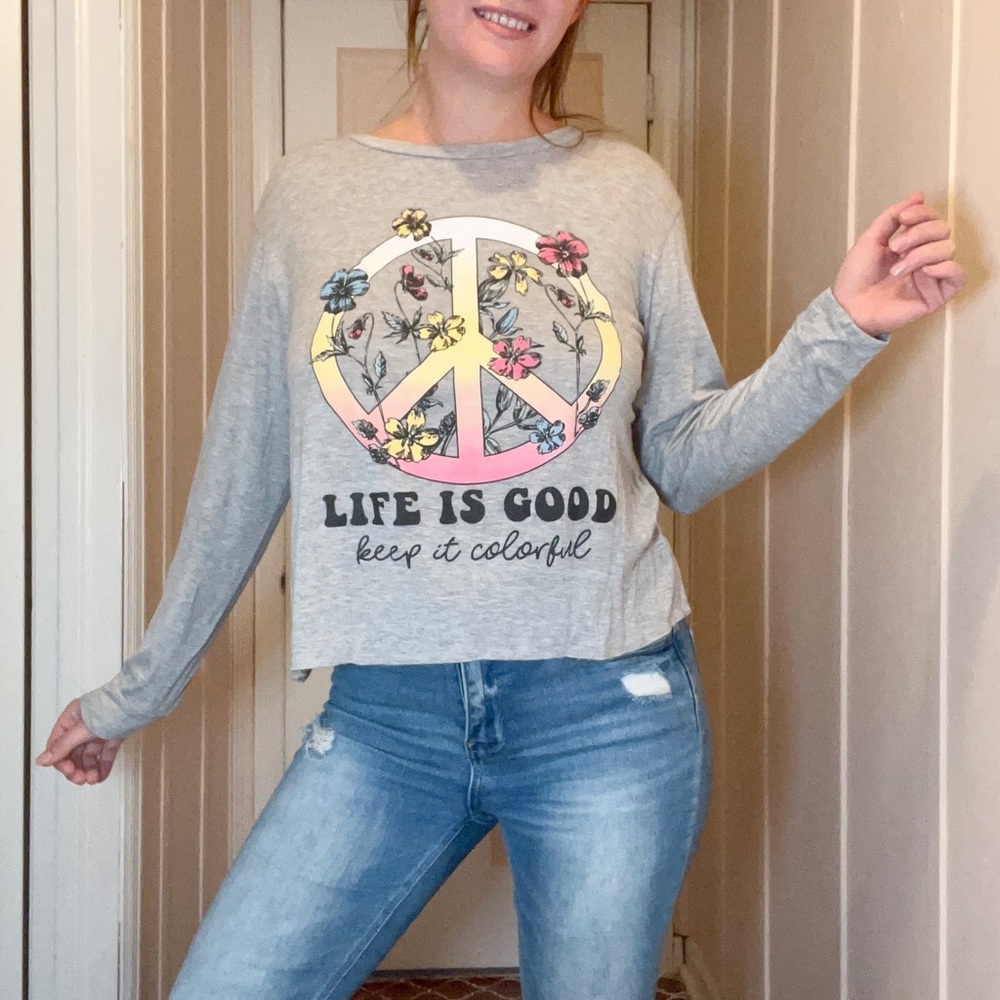 Life Is Good Keep It Colorful PEACE - Open Split Back Long Sleeve Tee Shirt M